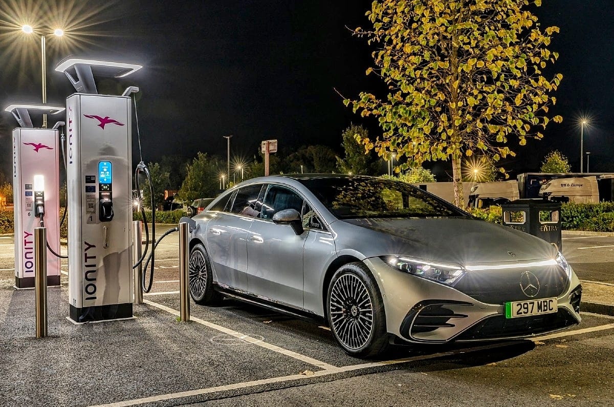 Mercedes EQS EV front quarter